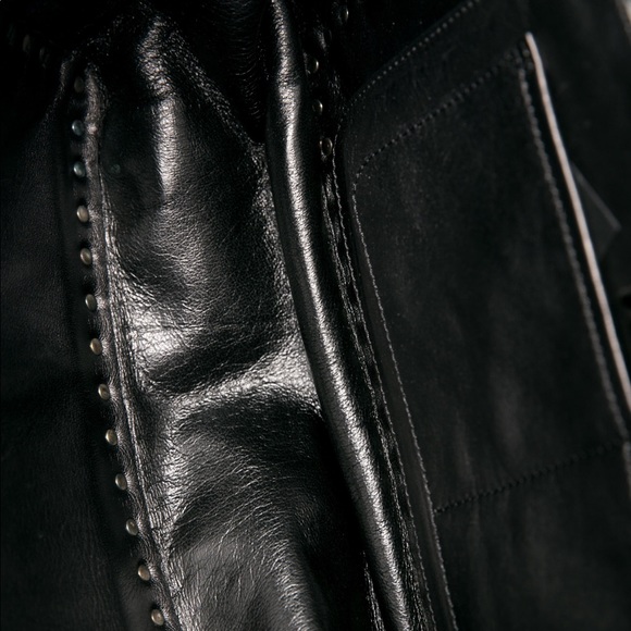 Valentino leather rock stud tote - Picture 4 of 9